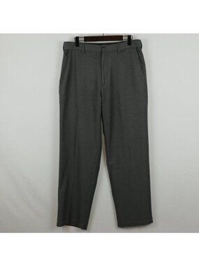 Haggar Men's Size 32x30 Gray Flat Front Classic Fit Comfort Waist Dress Pants